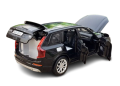 Model samochodu Volvo XC90 odwzorowany w skali 1:32